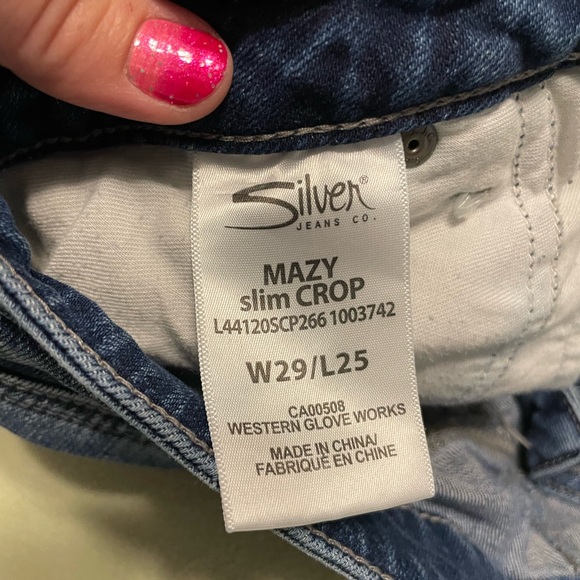 Silver Mazy Slim Cropped embroidered jeans, size 29 - Picture 6 of 8